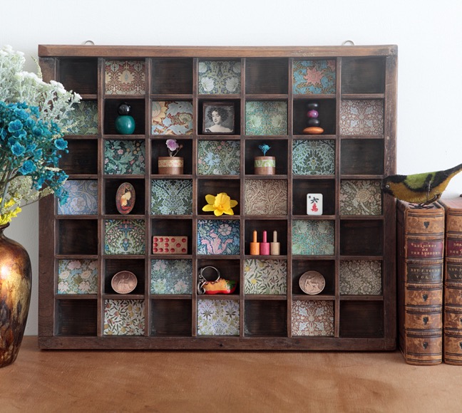 Decorative Wall Art with William Morris Prints and Little Curio's in an Antique printers tray type case tray