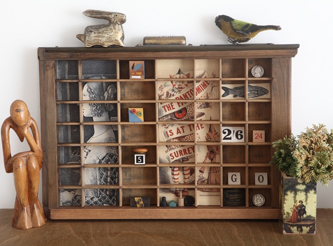 Printers tray display of vintage items & curios